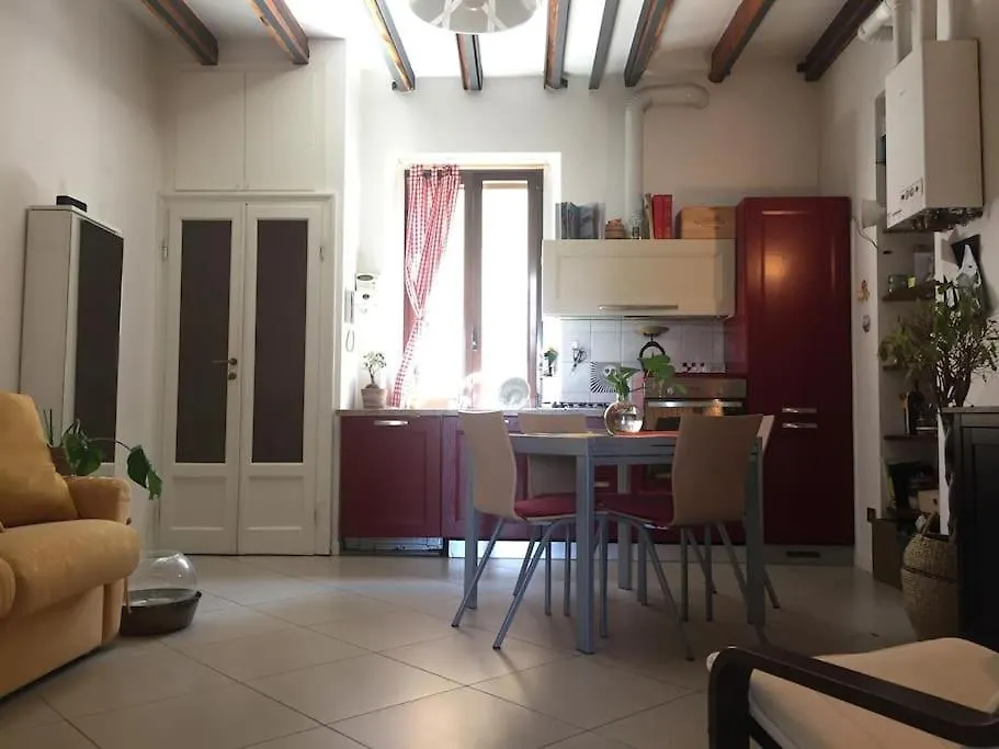 Casa Di Ringhiera Sulla Martesana! Apartment Milan Italy